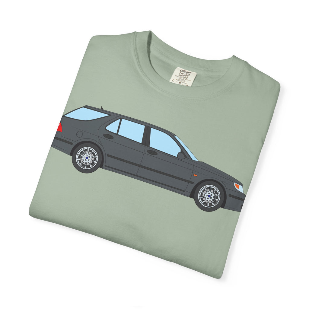 Saab 9-5 OG Aero Wagon Steel Grey  — T-Shirt — Retro Car Graphic Tee