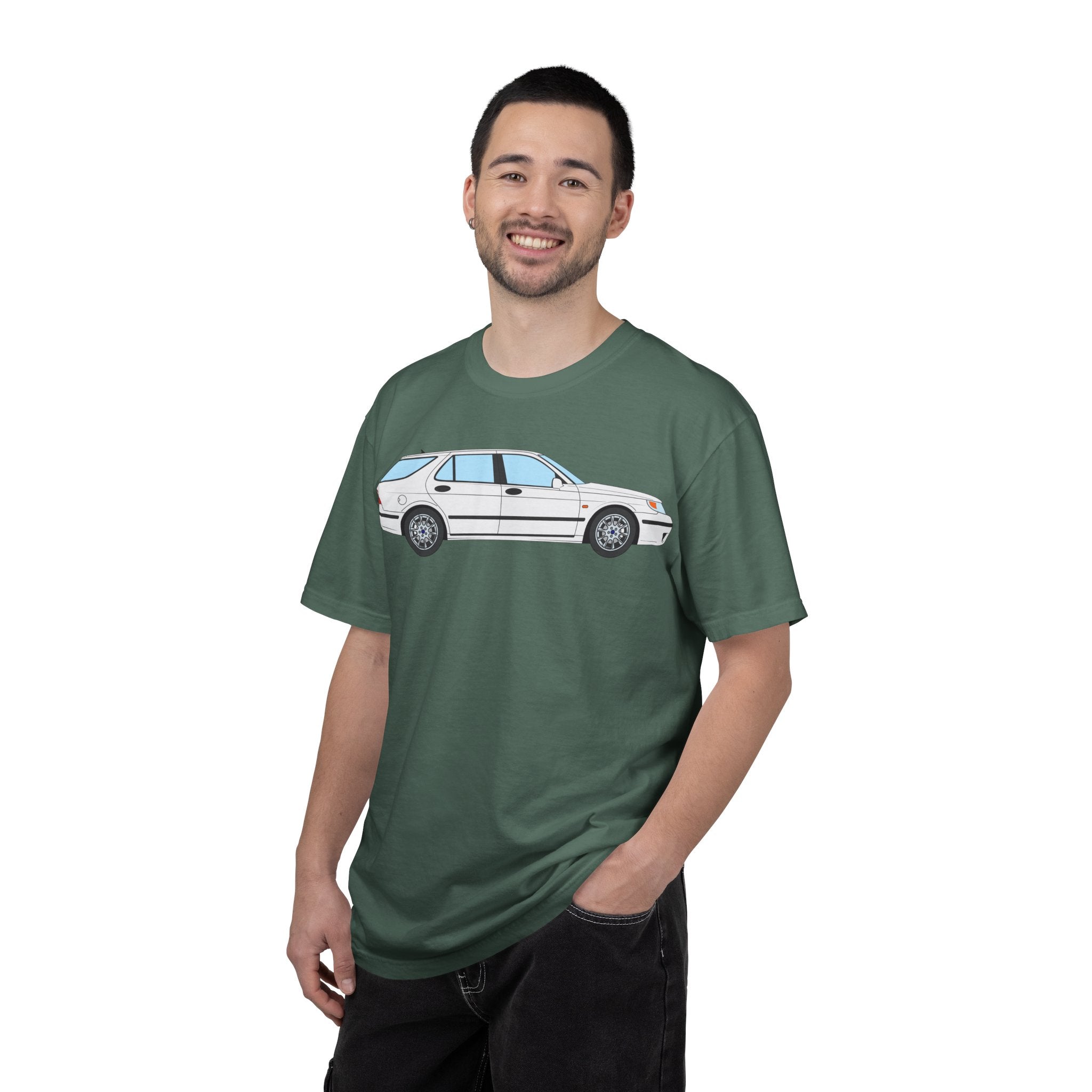 Saab 9-5 OG Aero Wagon Artic White  — T-Shirt — Retro Car Graphic Tee