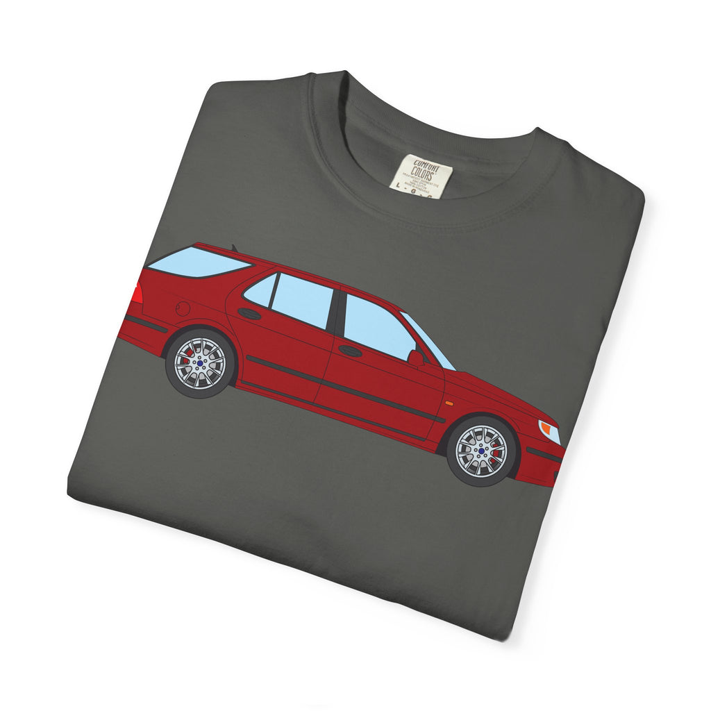 Saab 9-5 OG Aero Wagon Laser Red  — T-Shirt — Retro Car Graphic Tee