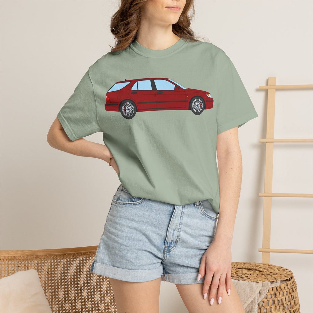 Saab 9-5 OG Aero Wagon Laser Red  — T-Shirt — Retro Car Graphic Tee