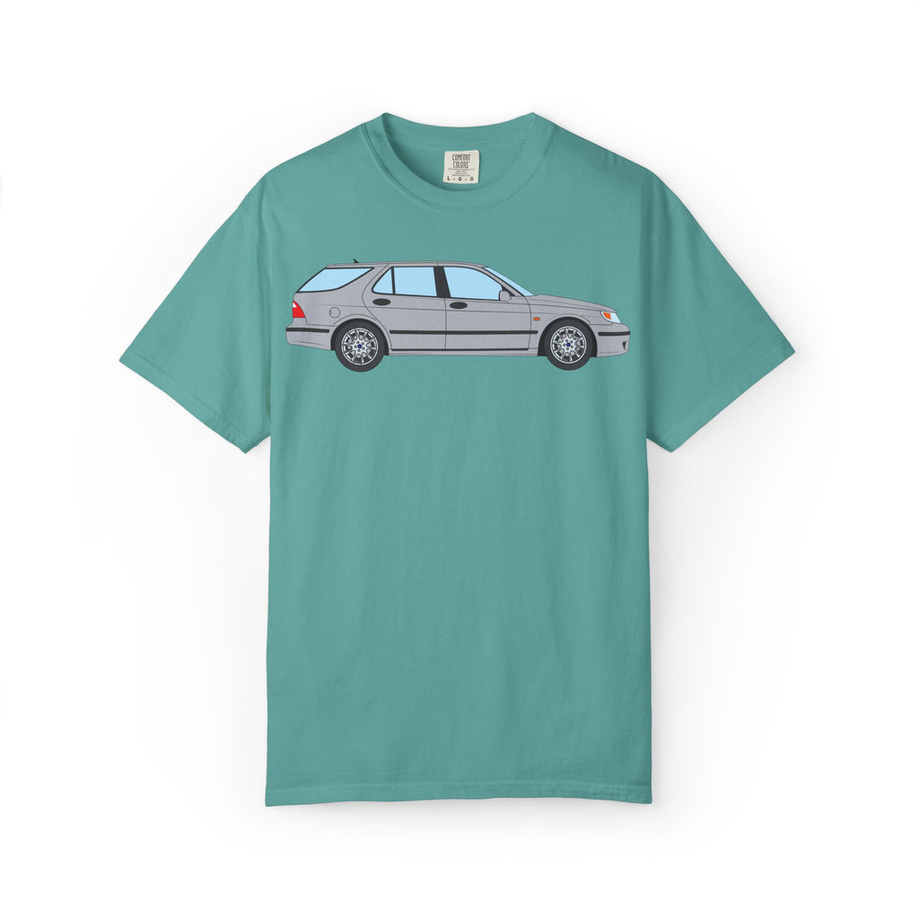 Saab 9-5 OG Aero Wagon Silver Metallic  — T-Shirt — Retro Car Graphic Tee