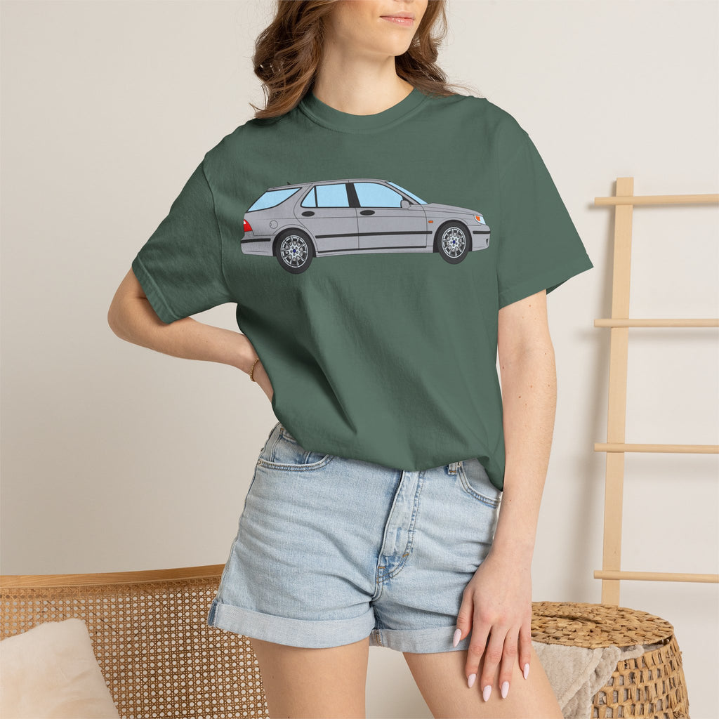 Saab 9-5 OG Aero Wagon Silver Metallic  — T-Shirt — Retro Car Graphic Tee