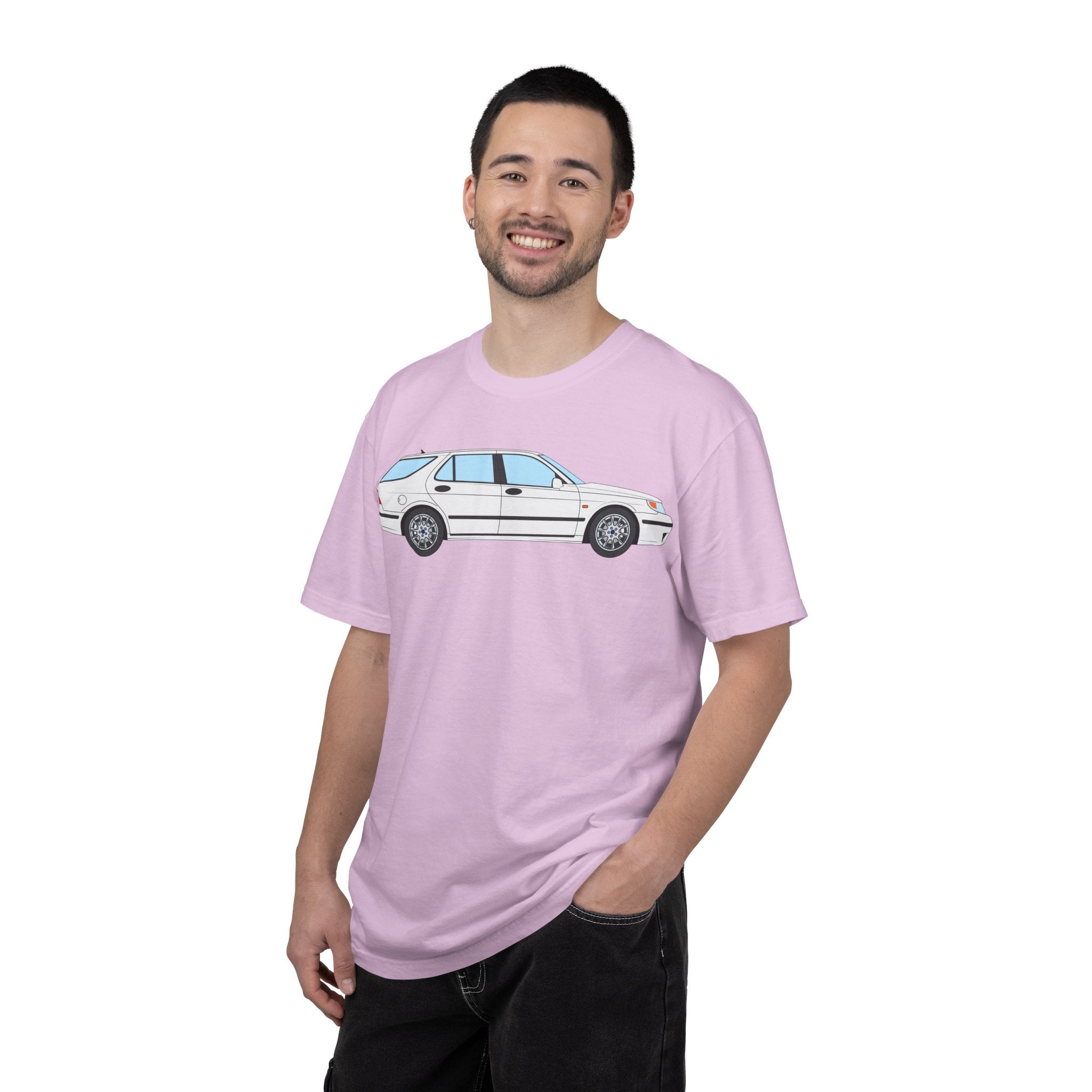 Saab 9-5 OG Aero Wagon Artic White  — T-Shirt — Retro Car Graphic Tee