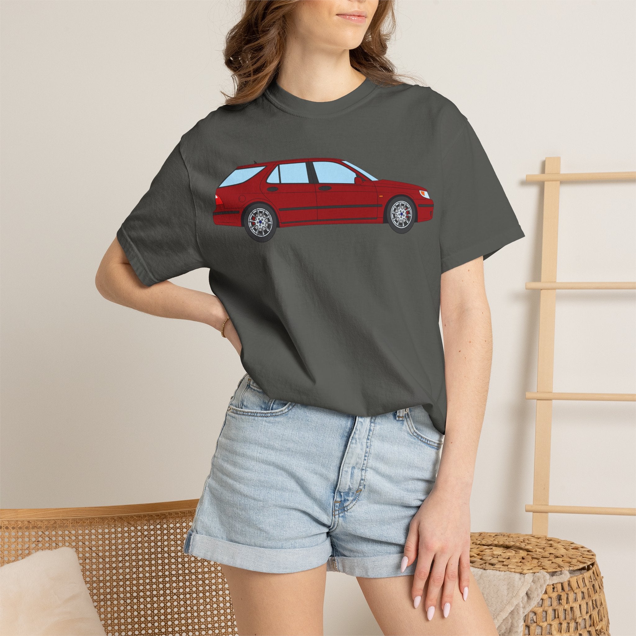 Saab 9-5 OG Aero Wagon Laser Red  — T-Shirt — Retro Car Graphic Tee