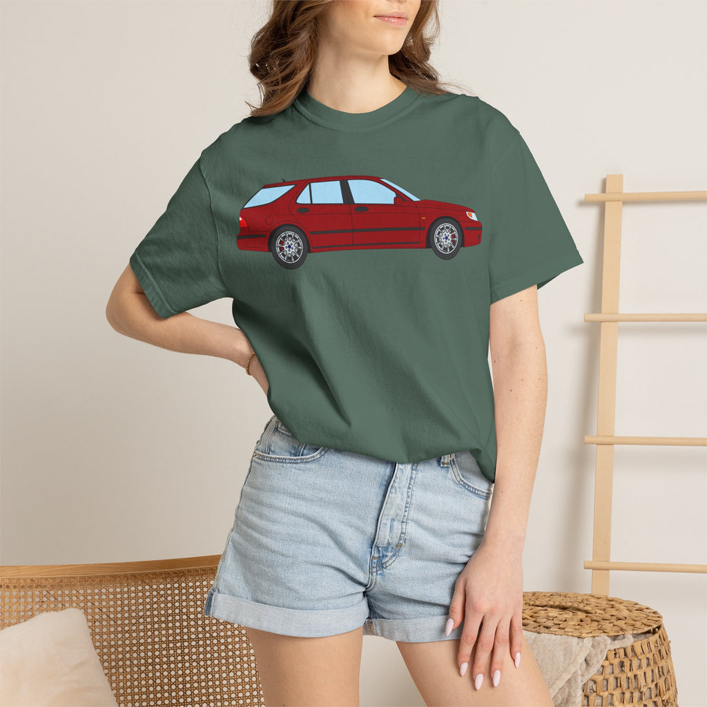 Saab 9-5 OG Aero Wagon Laser Red  — T-Shirt — Retro Car Graphic Tee