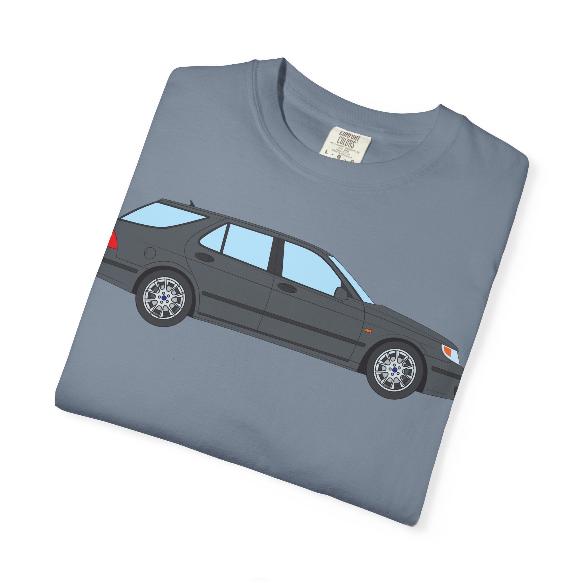 Saab 9-5 OG Aero Wagon Steel Grey  — T-Shirt — Retro Car Graphic Tee