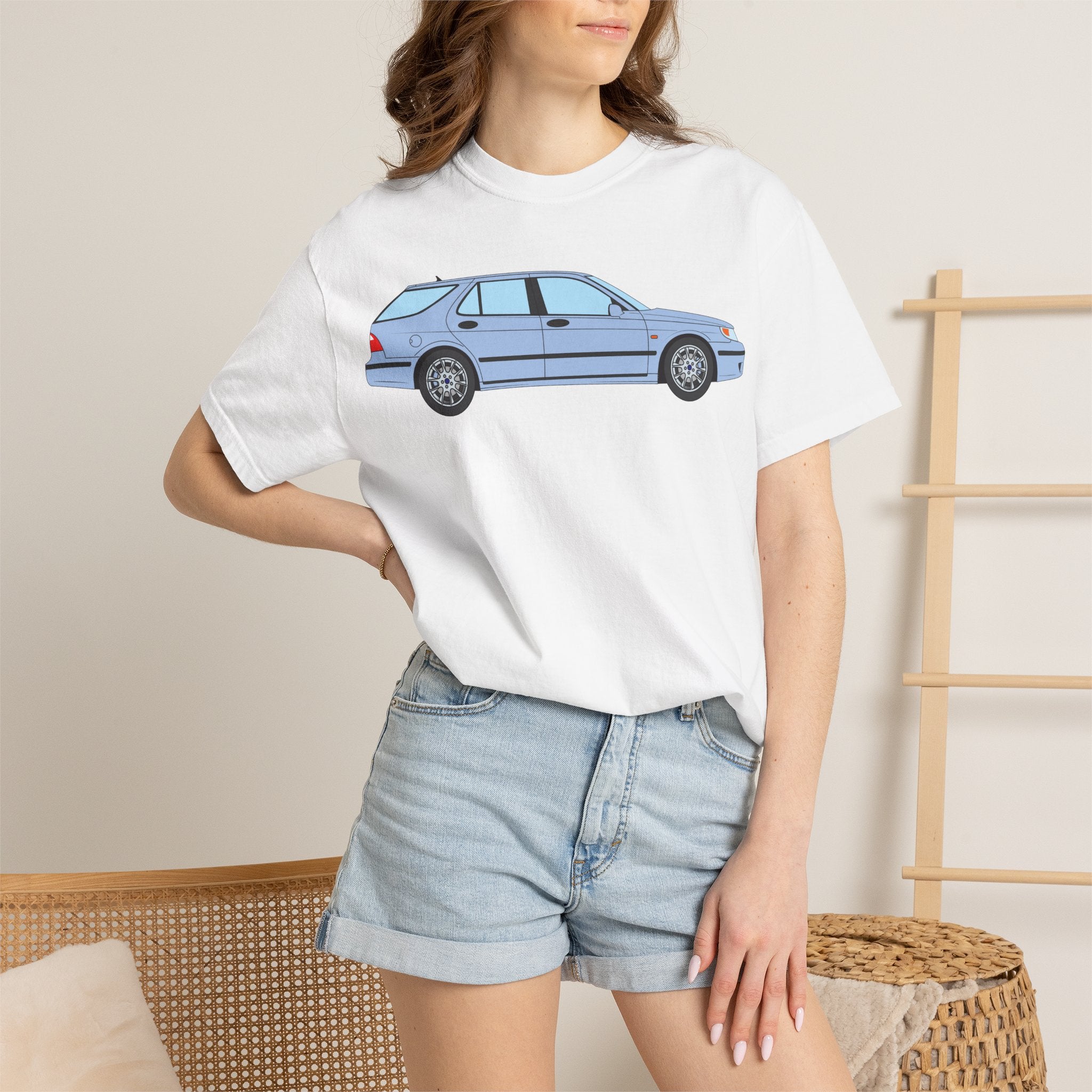 Saab 9-5 OG Aero Wagon Ice Blue  — T-Shirt — Retro Car Graphic Tee