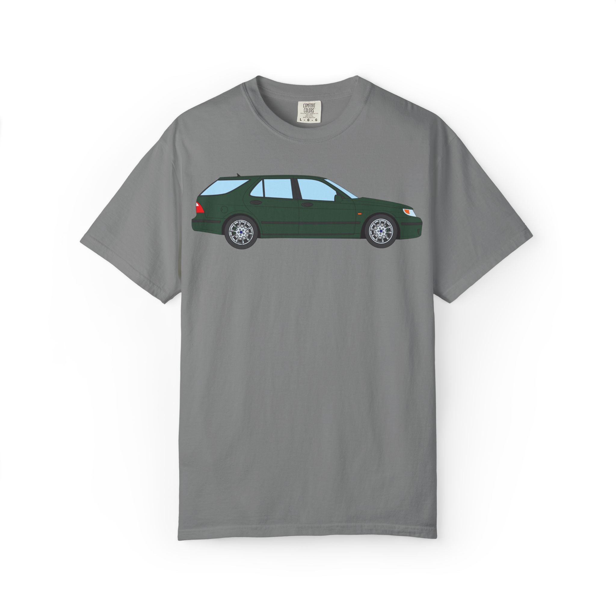 Saab 9-5 OG Aero Wagon Scarabe Green  — T-Shirt — Retro Car Graphic Tee