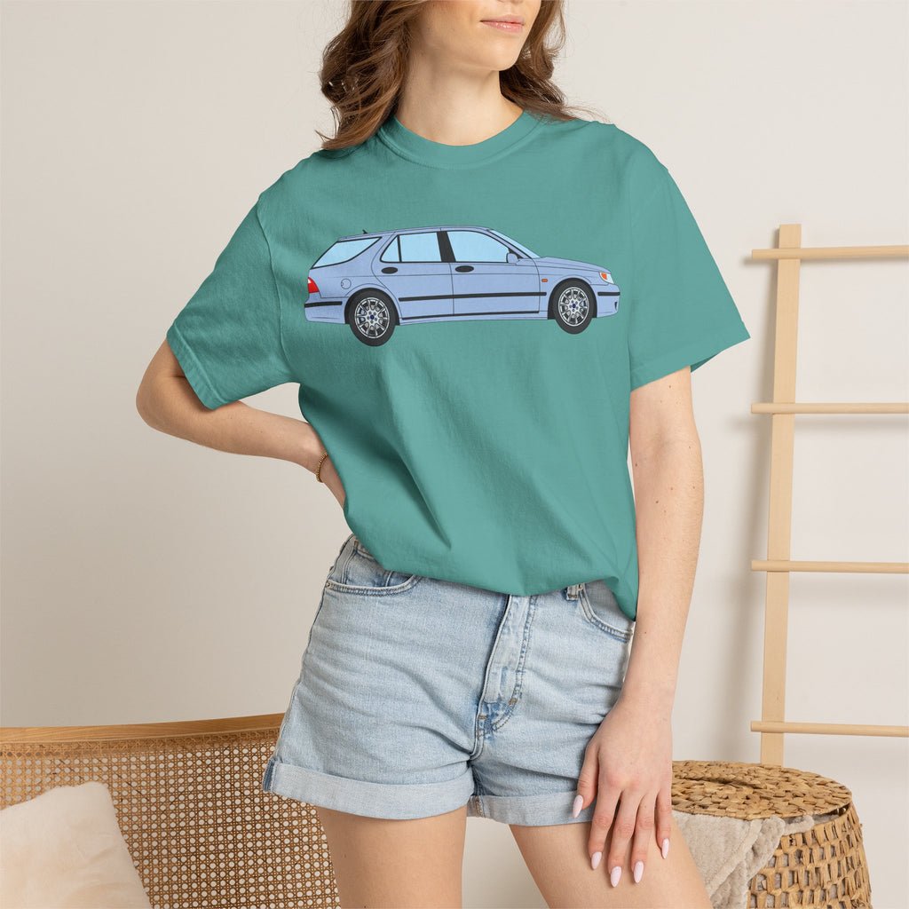 Saab 9-5 OG Aero Wagon Ice Blue  — T-Shirt — Retro Car Graphic Tee