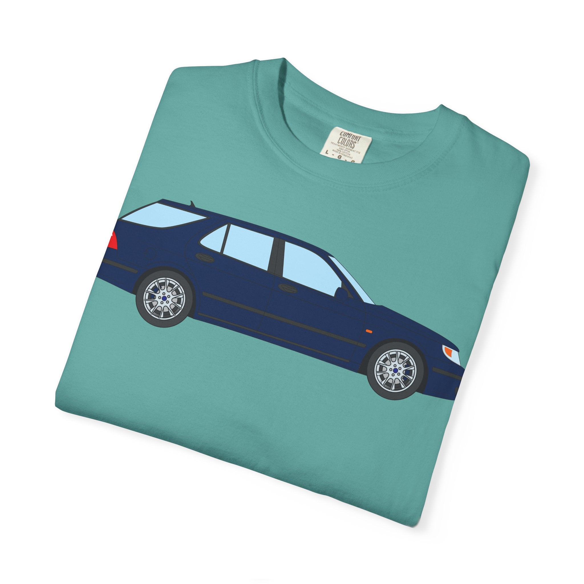 Saab 9-5 OG Aero Wagon Midnight Blue  — T-Shirt — Retro Car Graphic Tee