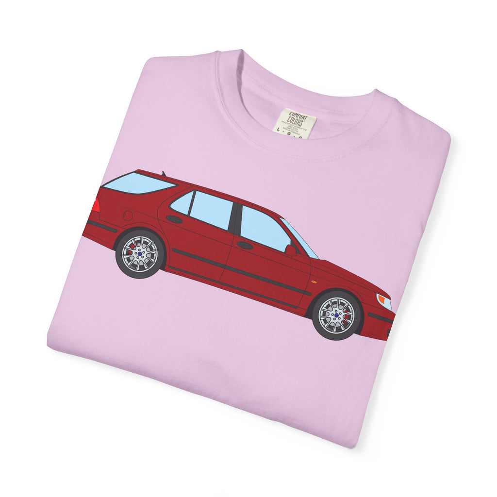 Saab 9-5 OG Aero Wagon Laser Red  — T-Shirt — Retro Car Graphic Tee